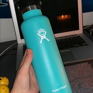 Blue Hydro flask